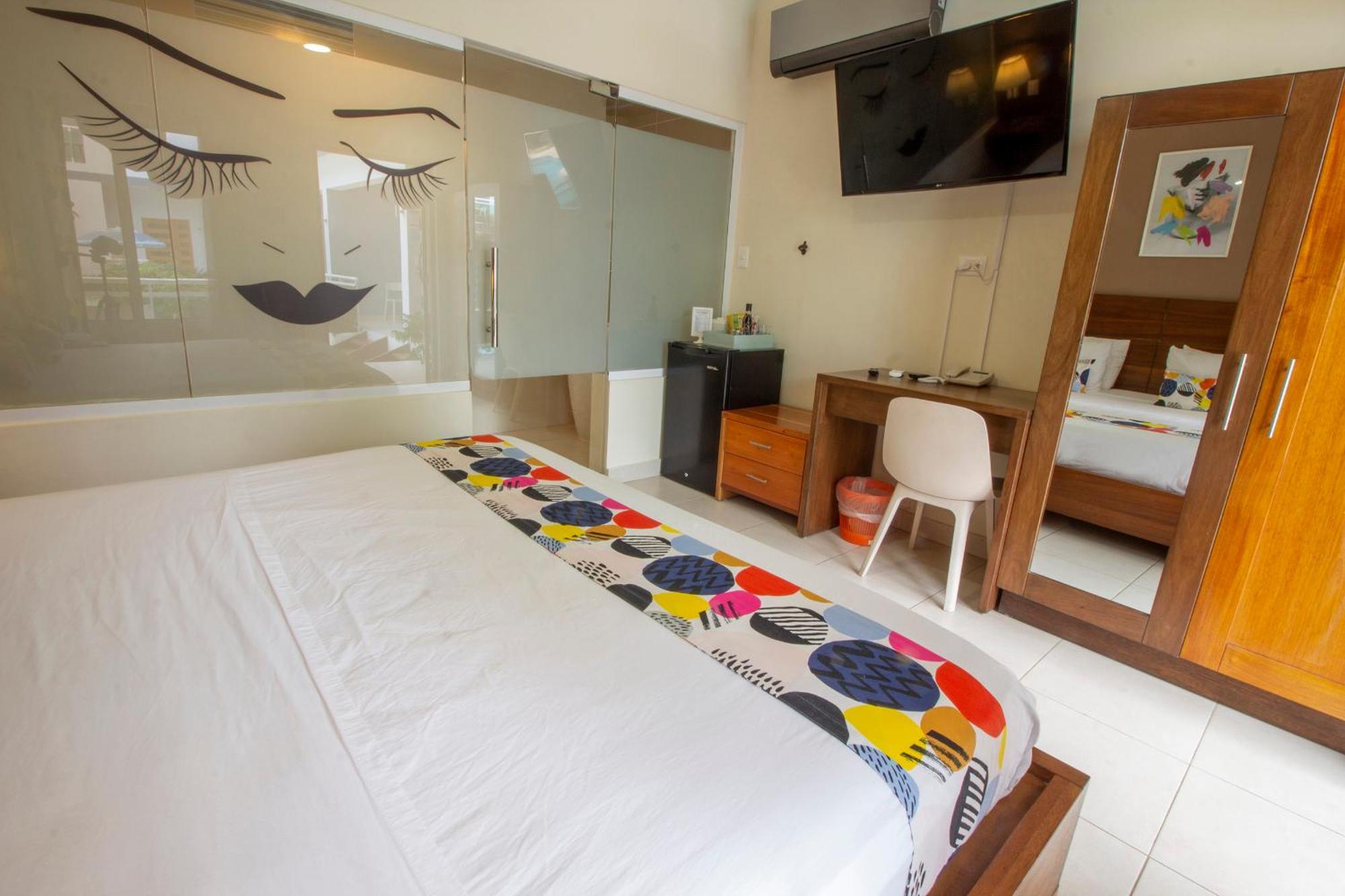 Double Room Pool View